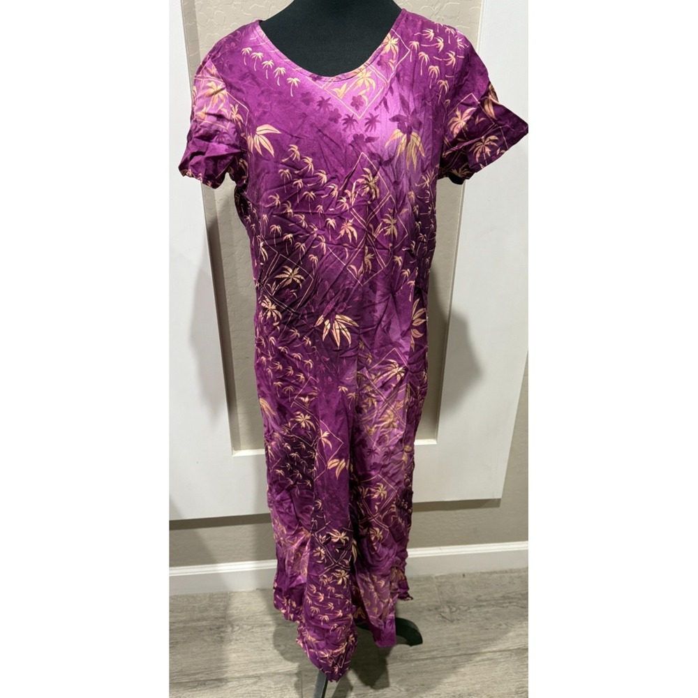 VTG Hilo Hattie Hawaiian Floral Muumuu Dress Womens XL Purple Palm Trees